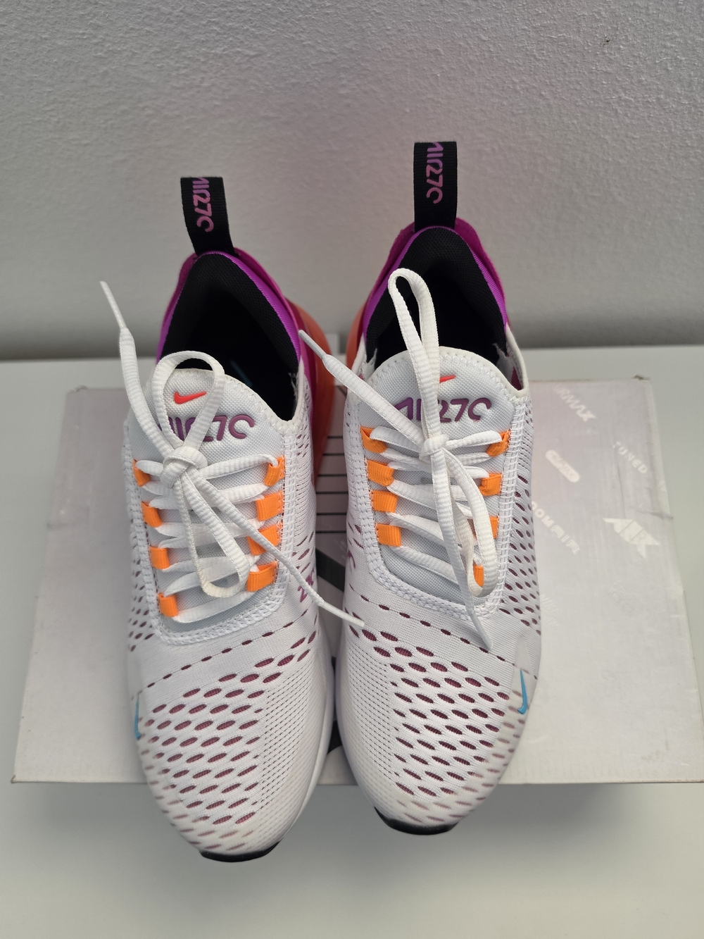 Nike Airmax 270 Women Shoes - Picture 4 of 5